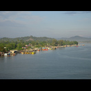 Fischerboote am Sungai Dungun